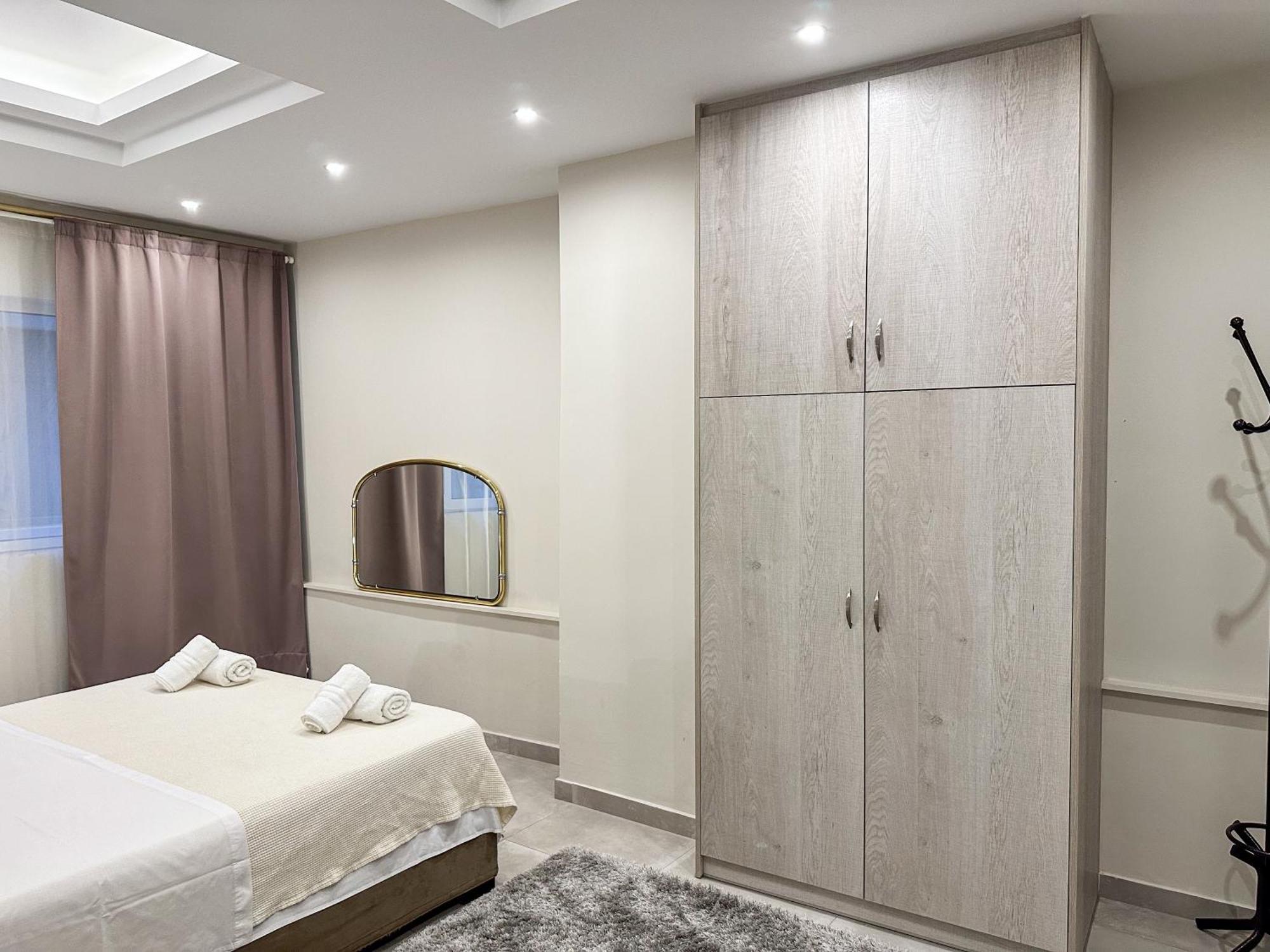 Contemporary & Spacious Renovated Apartment, Dt Syntagma, /Touristic Area Athen Eksteriør billede
